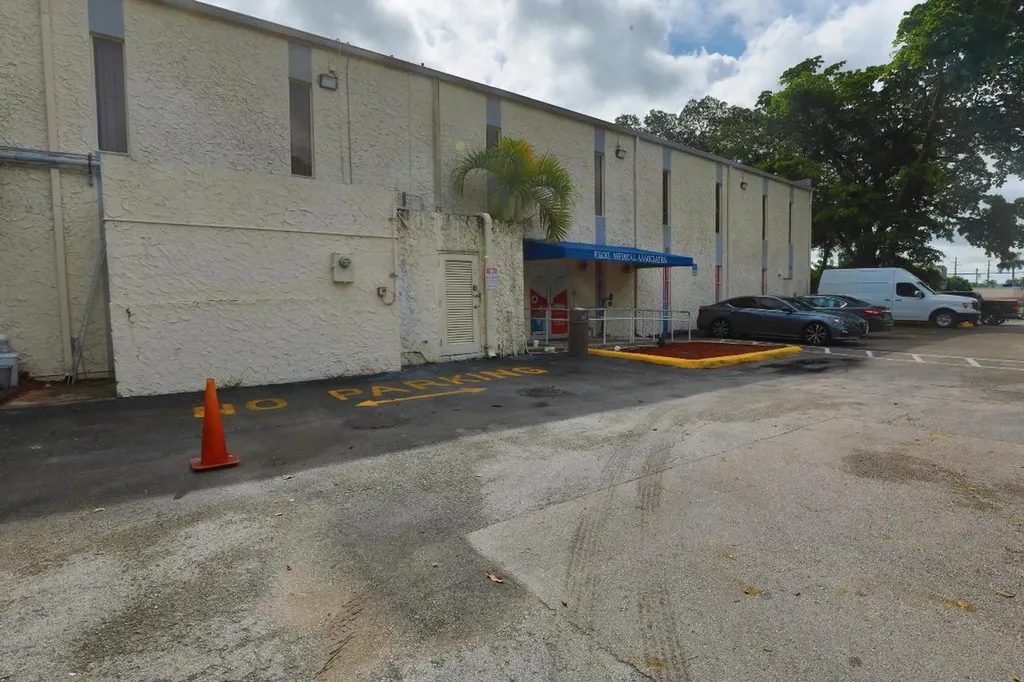 15490 NW 7th Avenue Miami FL 33169