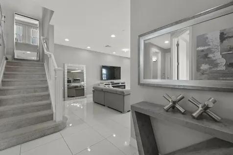 93 Dogwood Court Royal Palm Beach FL 33411