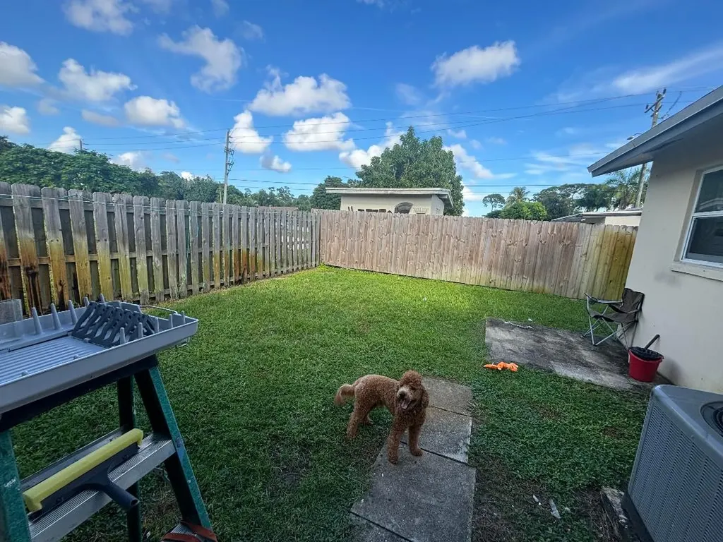5027 Michigan Avenue West Palm Beach FL 33415