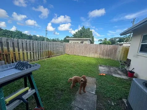5027 Michigan Avenue West Palm Beach FL 33415