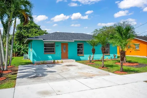 8847 Seville Street Pahokee FL 33476