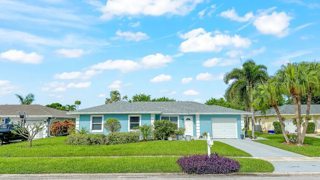 22053 Flanders Court Boca Raton FL 33428