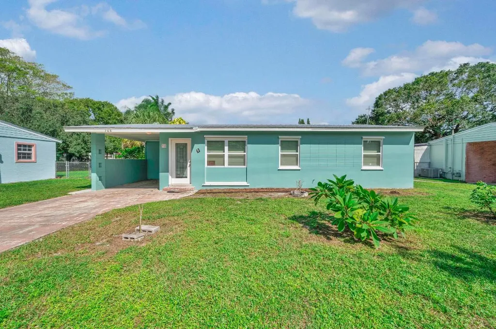 708 El Rancho Drive Fort Pierce FL 34982