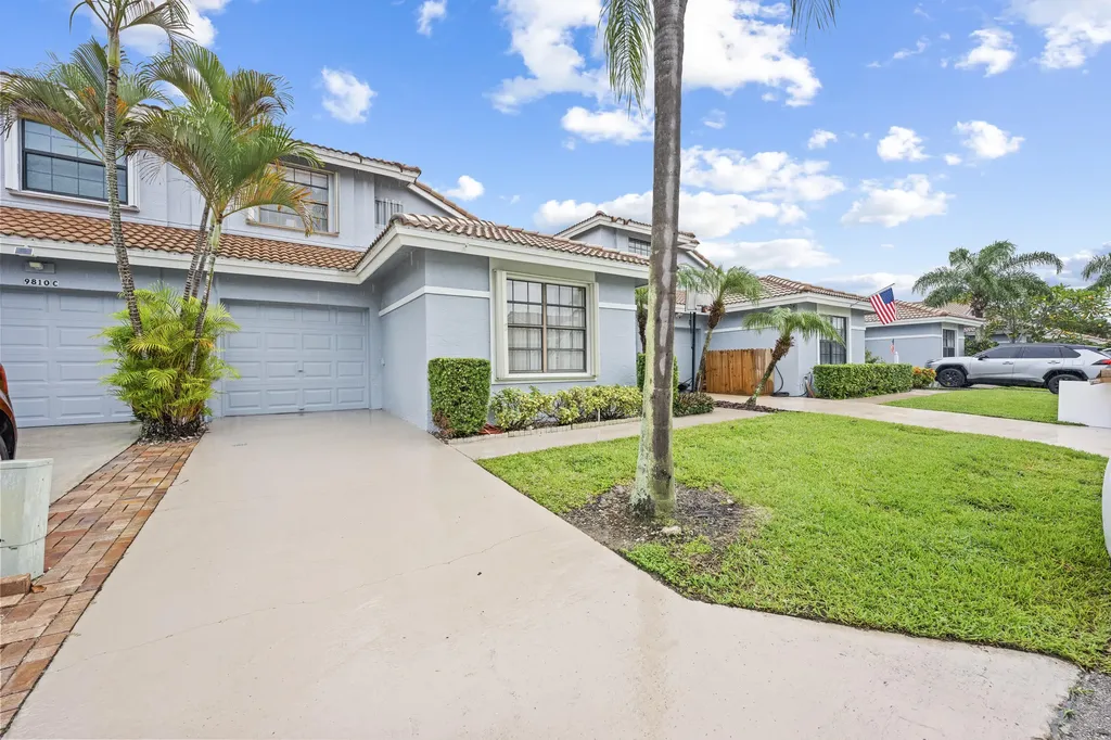 9810 61st Way S Boynton Beach FL 33437