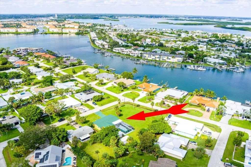 606 Tradewinds Avenue Fort Pierce FL 34949