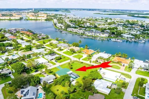 606 Tradewinds Avenue Fort Pierce FL 34949