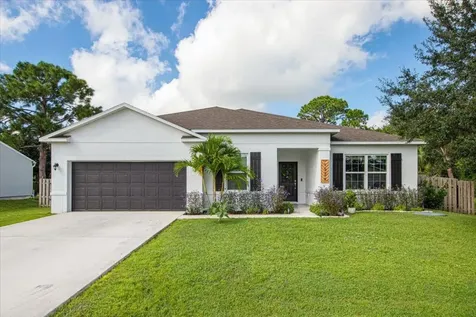 1926 SW Flower Lane Port St Lucie FL 34953