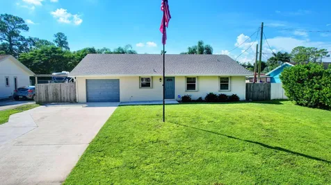 7456 Canal Drive Lake Worth FL 33467