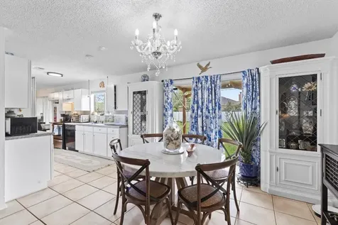 1998 SE Lavina Circle Port St Lucie FL 34952