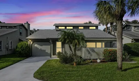 911 NE Dahoon Terrace Jensen Beach FL 34957