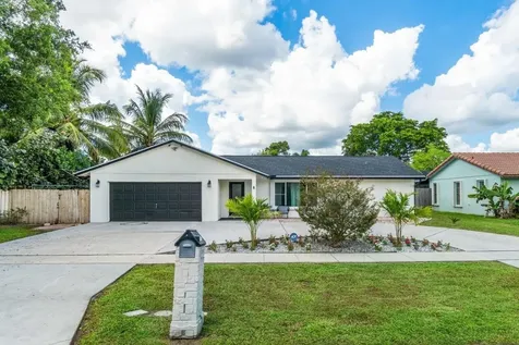 12225 Stratford Street Wellington FL 33414