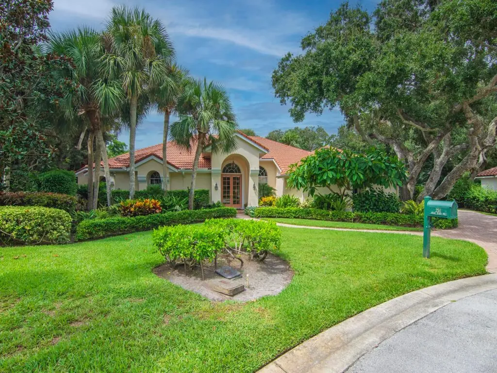 251 Ocean Beach Trail Vero Beach FL 32963