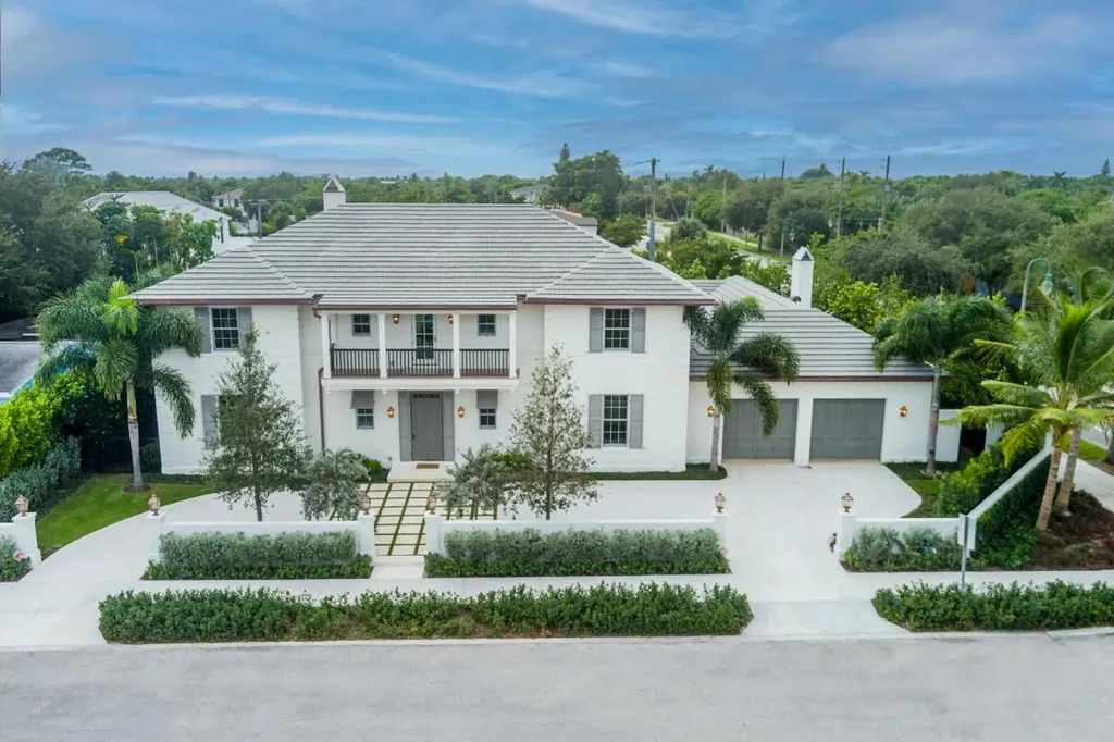 292 Summa Street West Palm Beach FL 33405