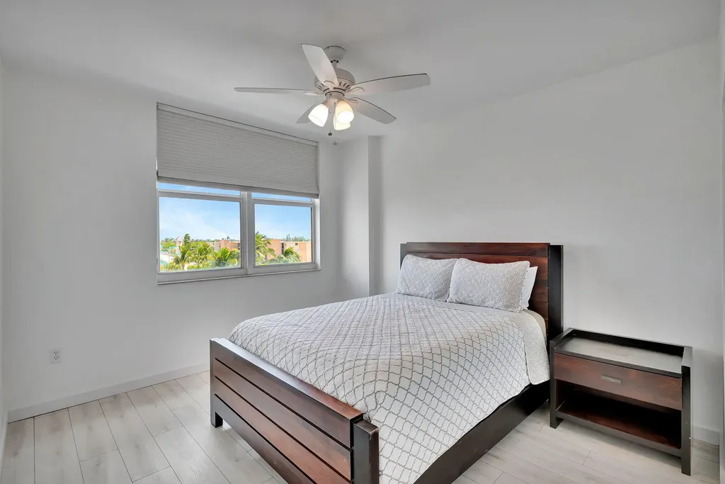 100 NE 6th Street Boynton Beach FL 33435