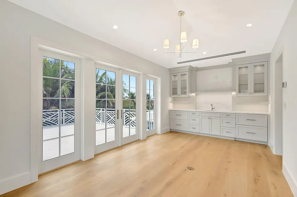 1540 S Ocean Boulevard Palm Beach FL 33480