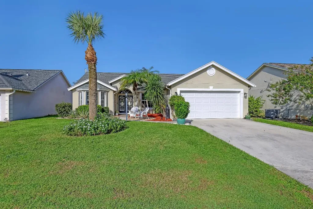 1611 Yachtman Place Wellington FL 33414