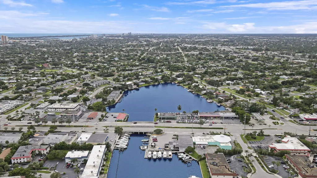 631 Northlake Boulevard North Palm Beach FL 33408