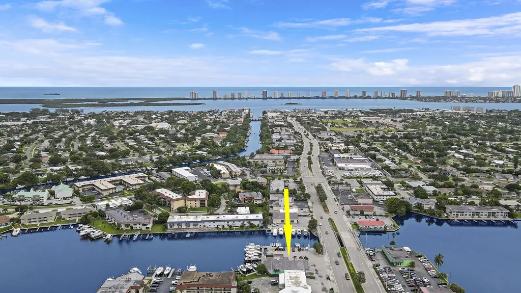 631 Northlake Boulevard North Palm Beach FL 33408
