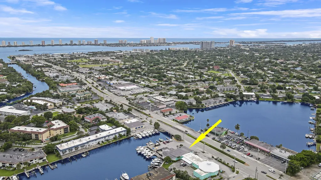 631 Northlake Boulevard North Palm Beach FL 33408