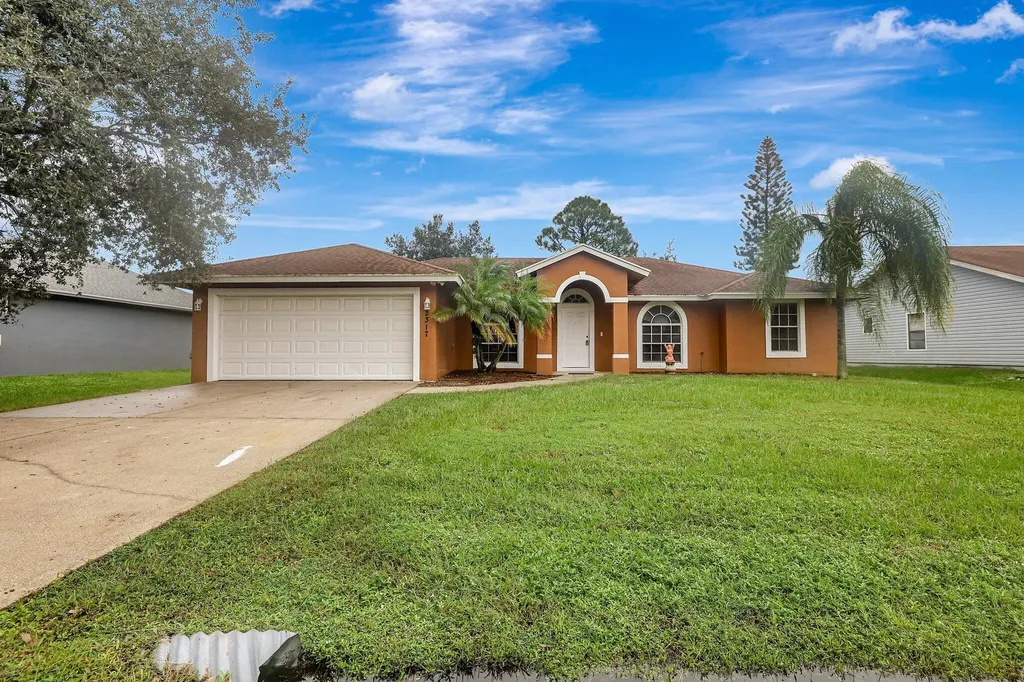 2317 SE Watercrest Street Port St Lucie FL 34984
