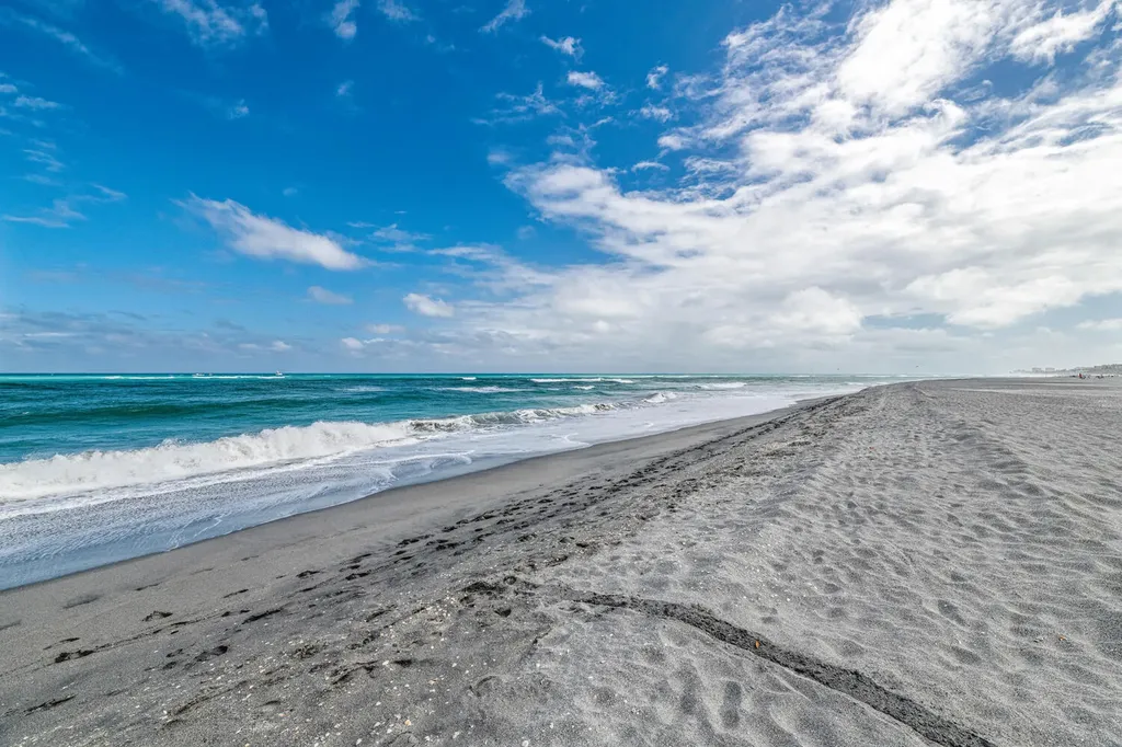 100 Ocean Trail Way Jupiter FL 33477