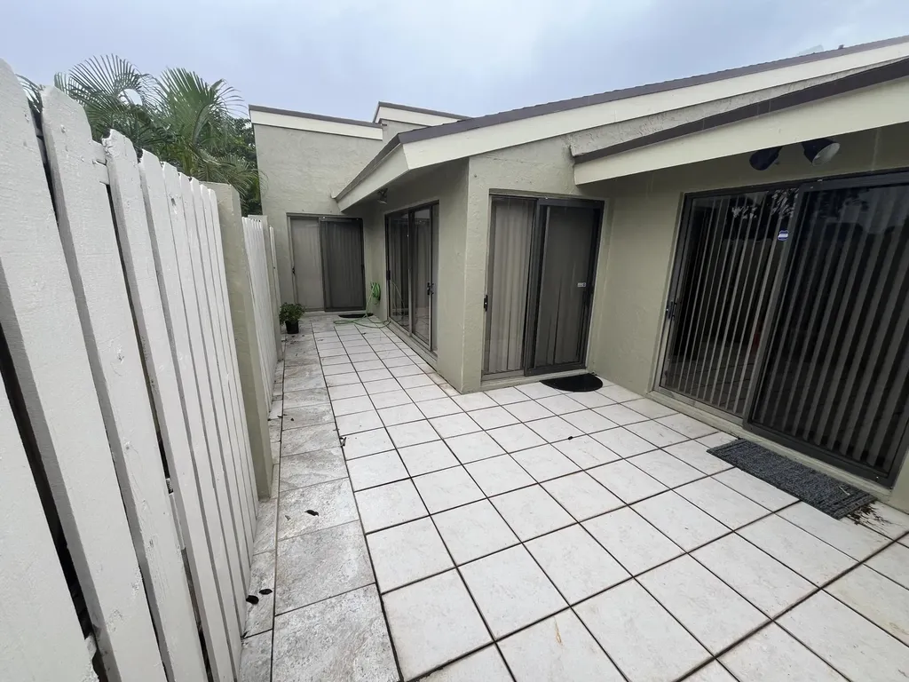 172 Meadows Drive Boynton Beach FL 33436
