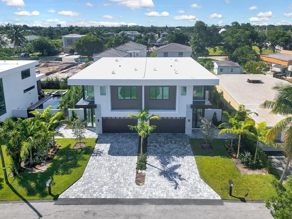4 Eastview Avenue Delray Beach FL 33483