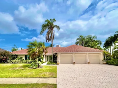 6806 Newport Lake Circle Boca Raton FL 33496