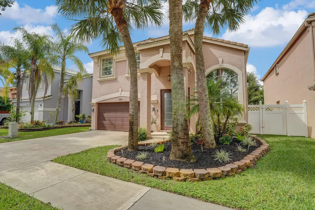 1325 Isleworth Court Royal Palm Beach FL 33411