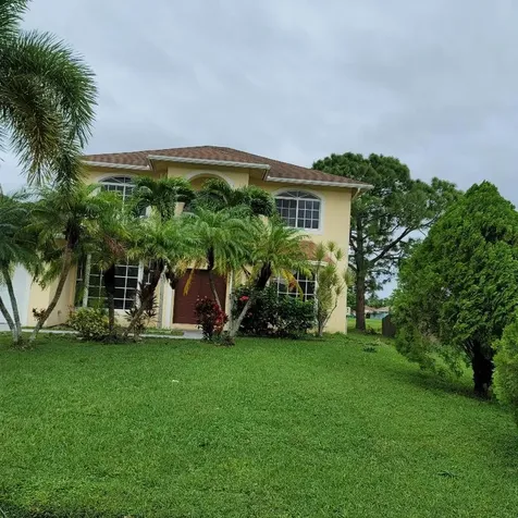 5420 NW Emblem Street Port St Lucie FL 34983