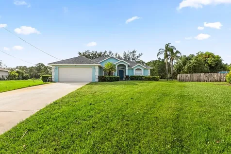 5515 NW Hyche Court Port St Lucie FL 34983