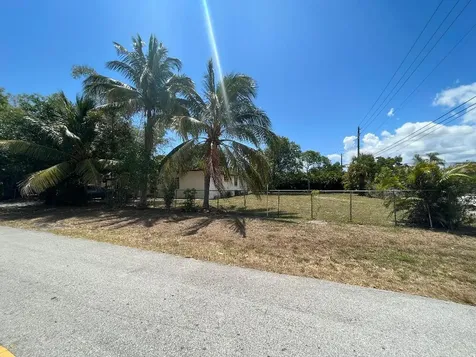 821 SW 4th Avenue Delray Beach FL 33444