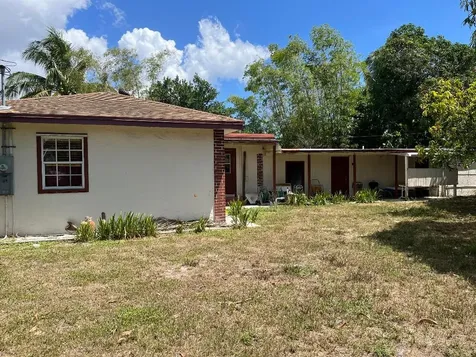 821 SW 4th Avenue Delray Beach FL 33444