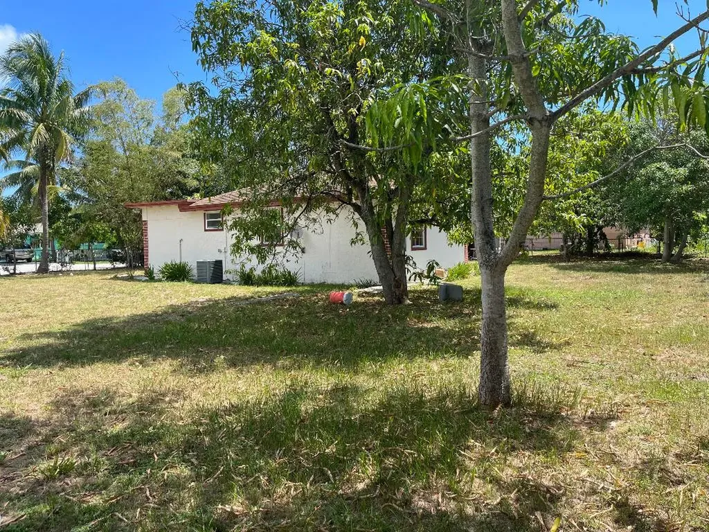 821 SW 4th Avenue Delray Beach FL 33444
