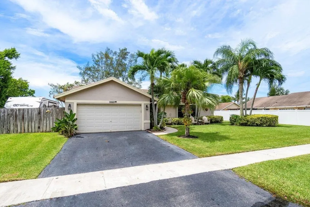 9587 Ohio Place Boca Raton FL 33434