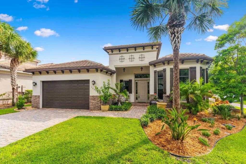 1027 NE Savannah Oaks Way Jensen Beach FL 34957
