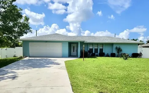 102 SW Fairchild Avenue Port St Lucie FL 34984