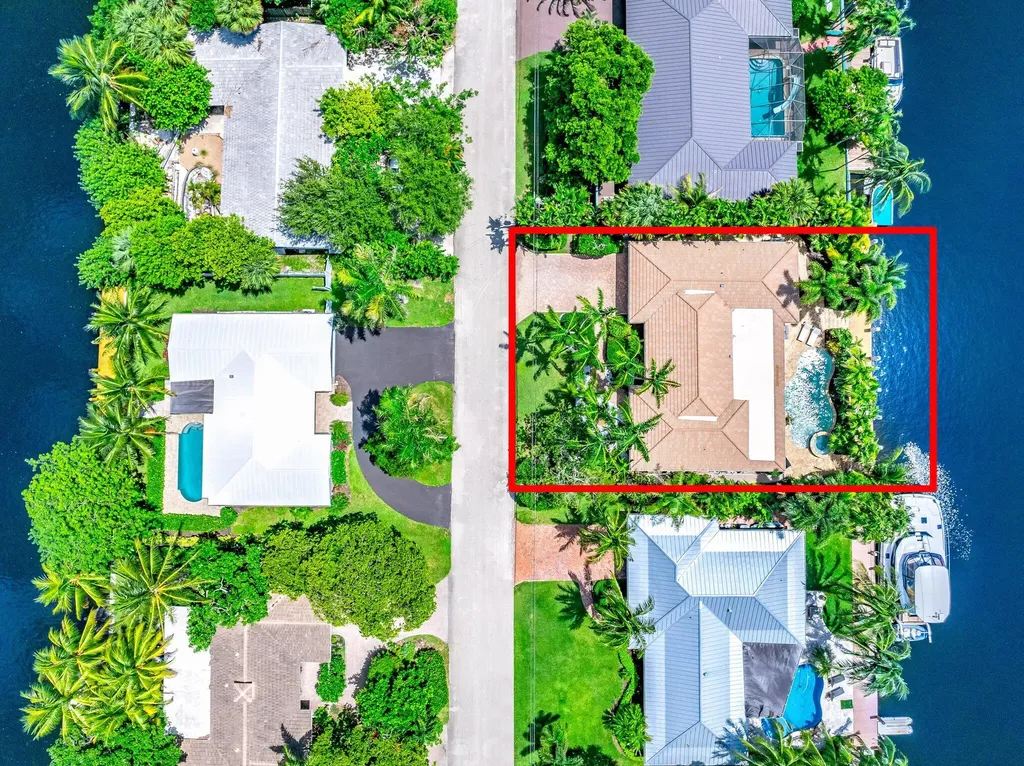 4010 NE 25th Avenue Lighthouse Point FL 33064