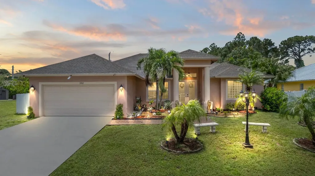 3382 SW Himango Street Port St Lucie FL 34953