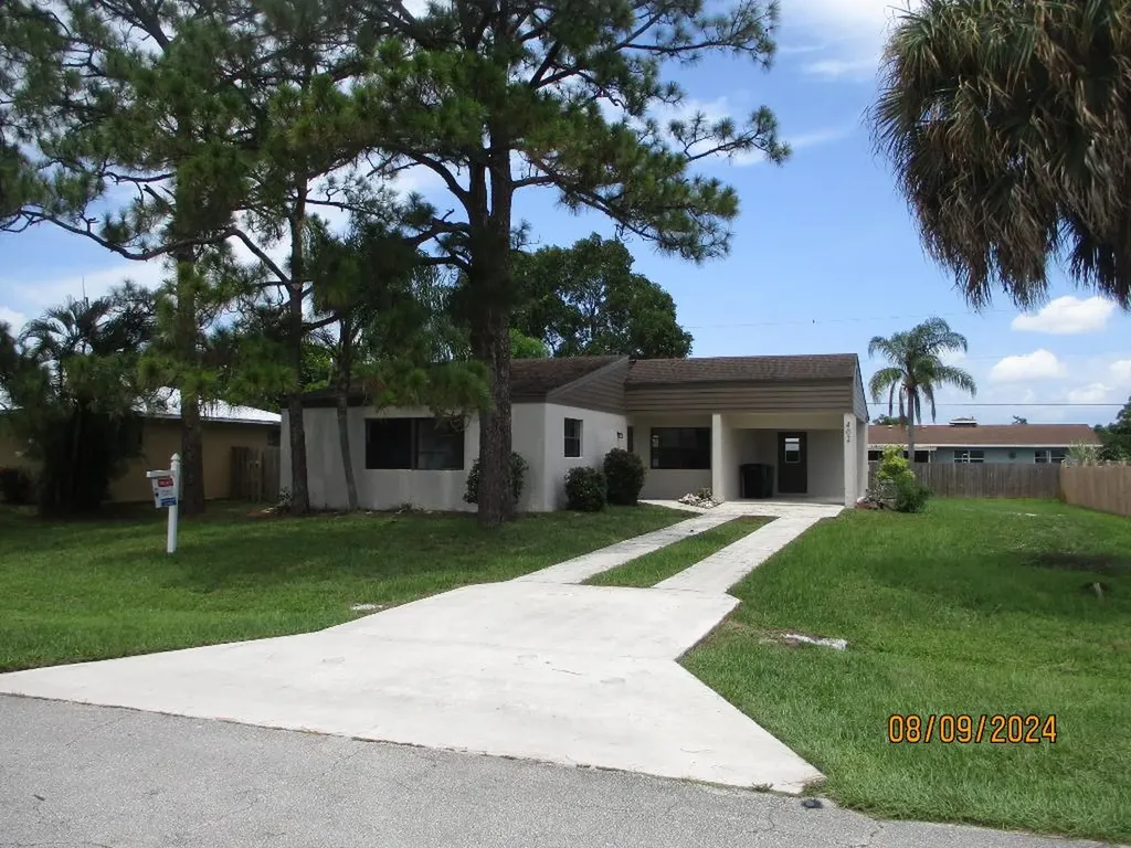 402 SE Calmoso Drive Port St Lucie FL 34983