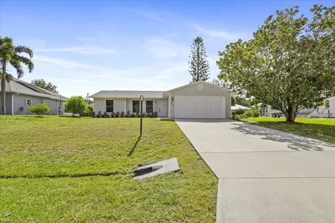 425 Peterson Street Sebastian FL 32958