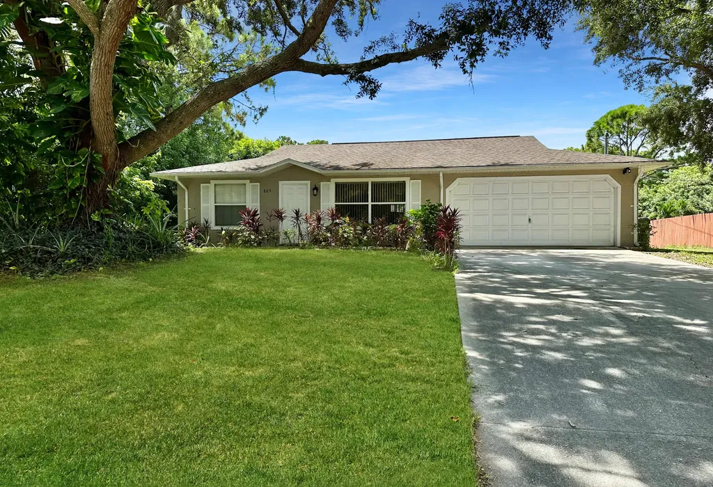 865 17th Lane SW Vero Beach FL 32962