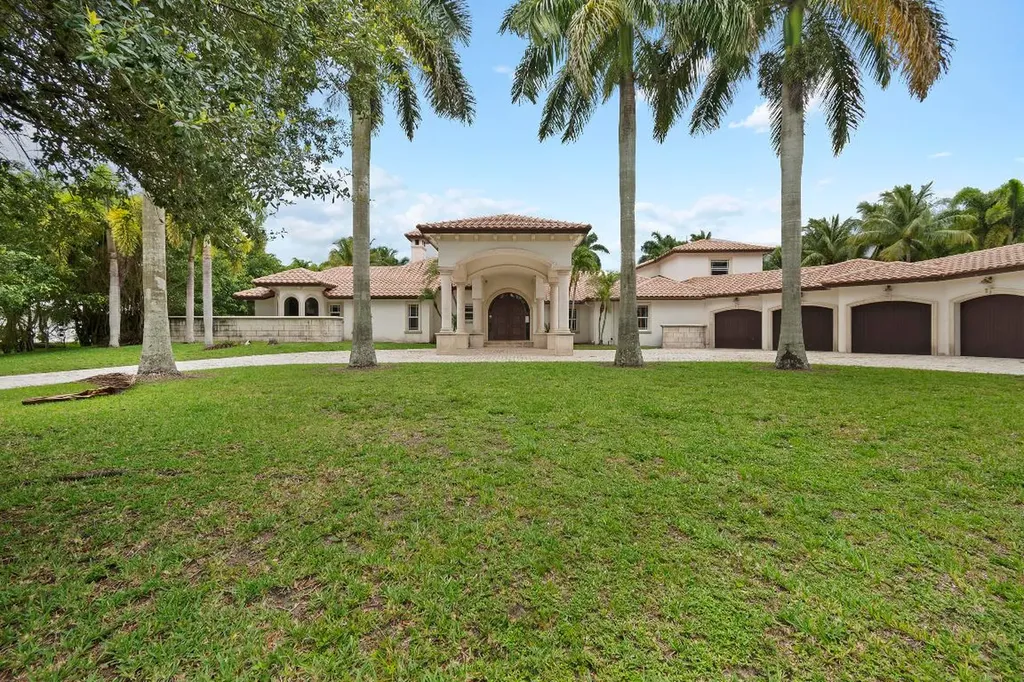 10559 Rio Hermoso Delray Beach FL 33446