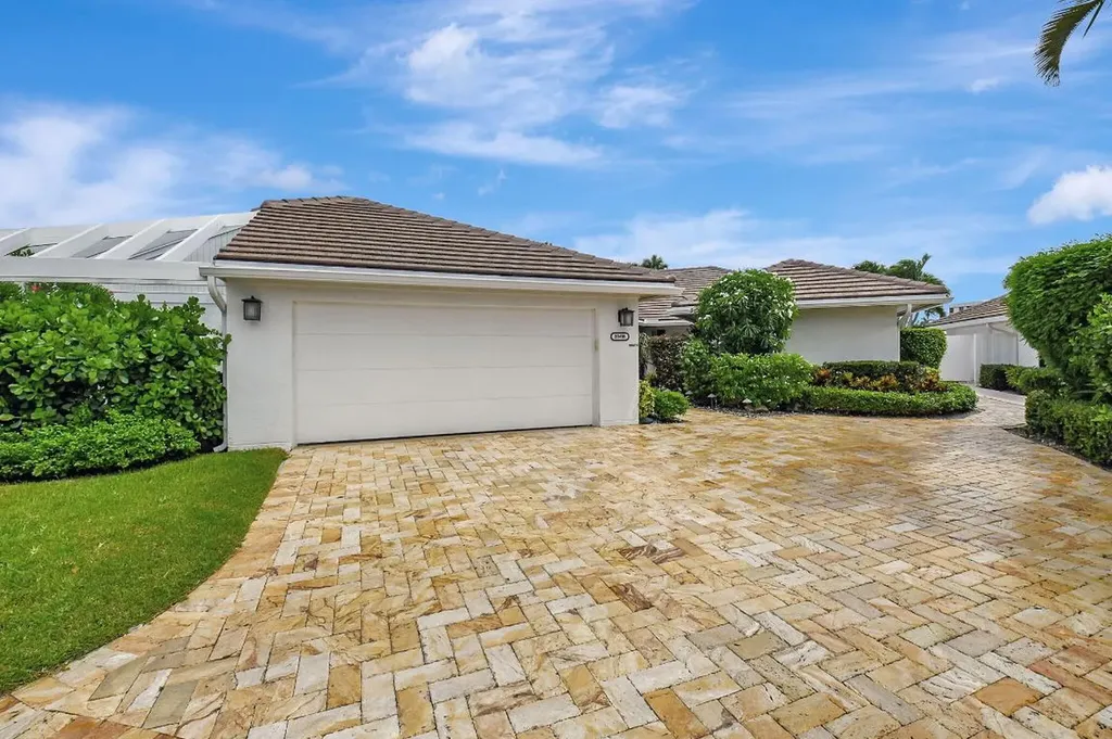 20418 Linksview Drive Boca Raton FL 33434