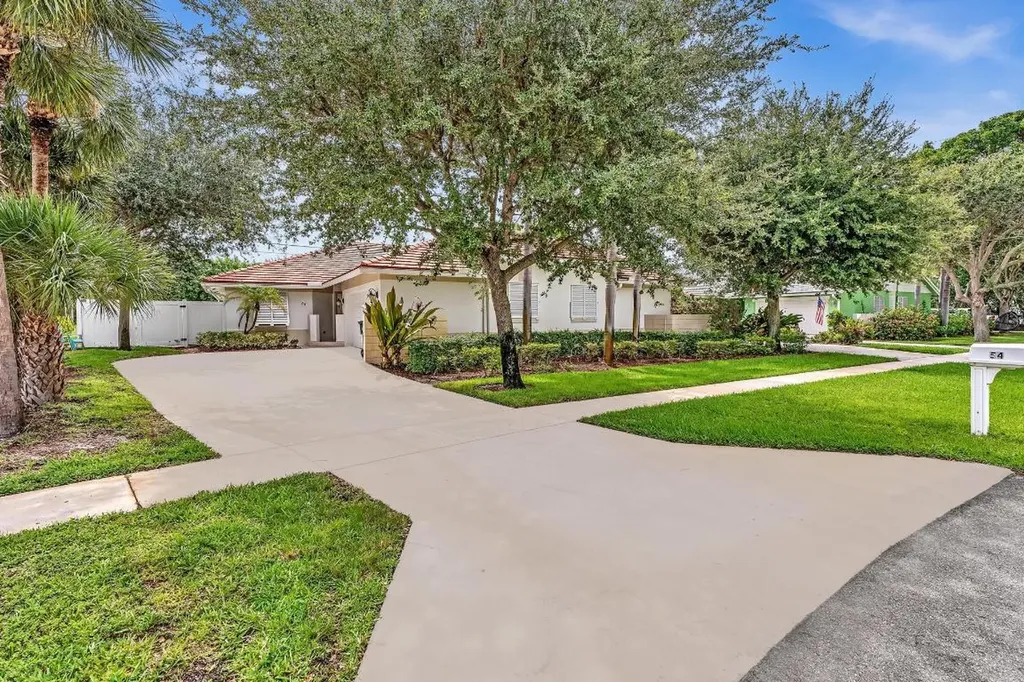 54 Lariat Circle Boca Raton FL 33487