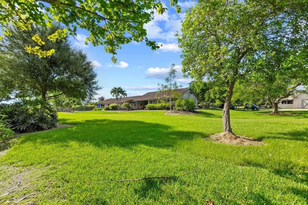 9405 102nd Place S Boynton Beach FL 33473