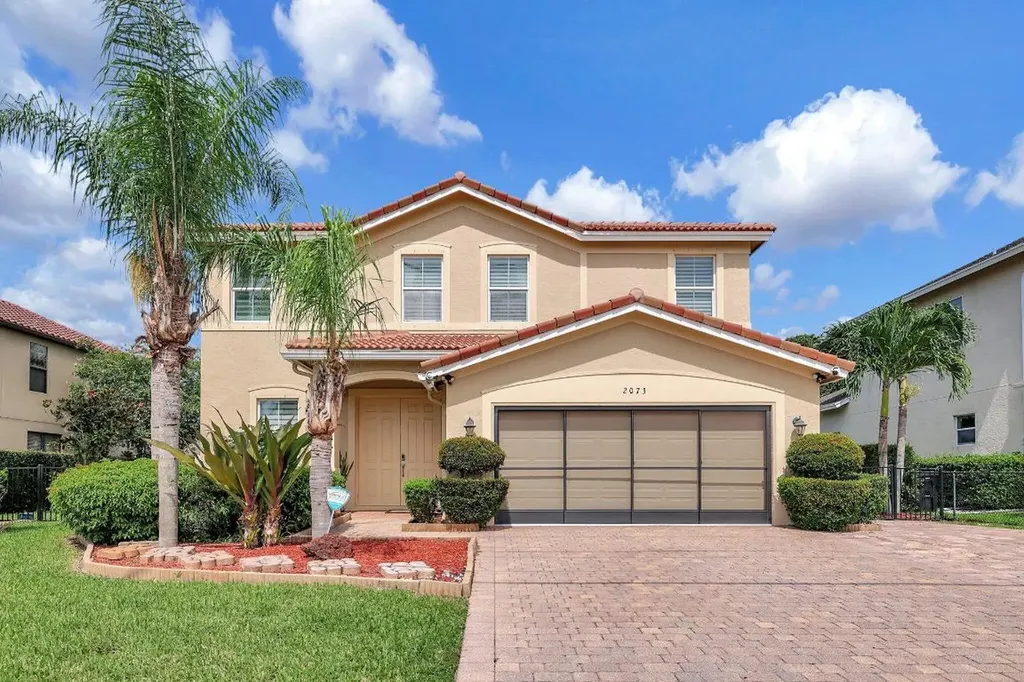 2073 SW Bayshore Boulevard Port St Lucie FL 34984