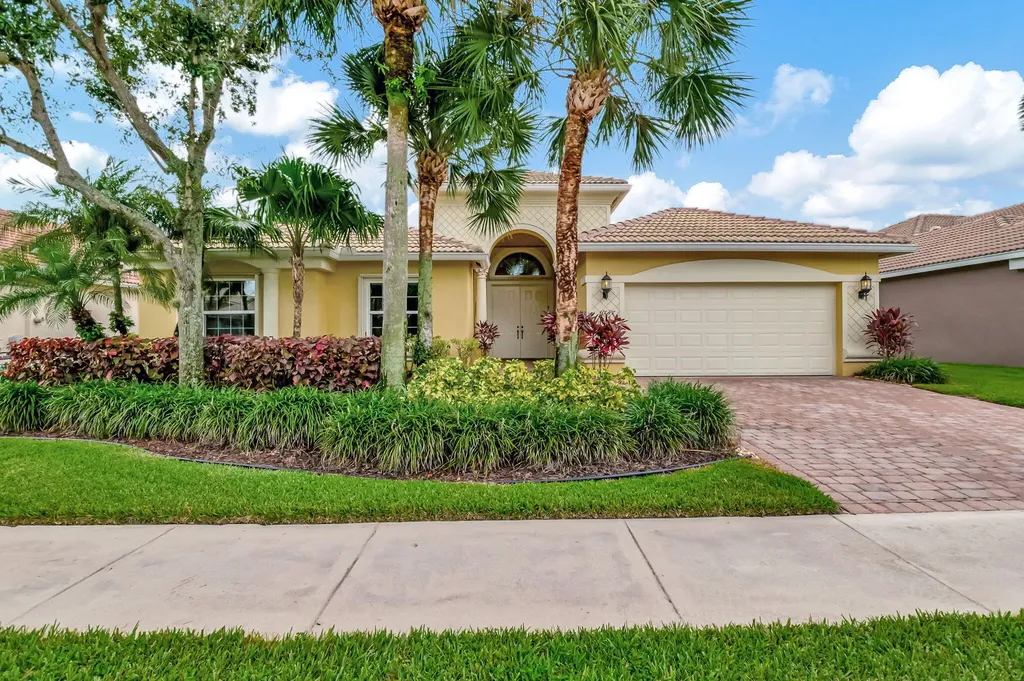 6747 Milani Street Lake Worth FL 33467