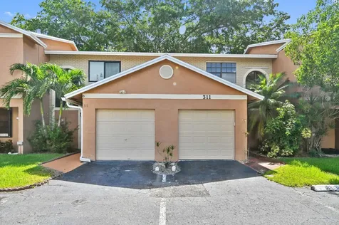 317 NW 103rd Terrace Pembroke Pines FL 33026