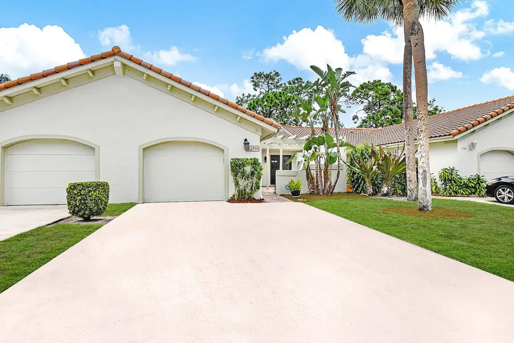 6906 Escobar Court Boca Raton FL 33433